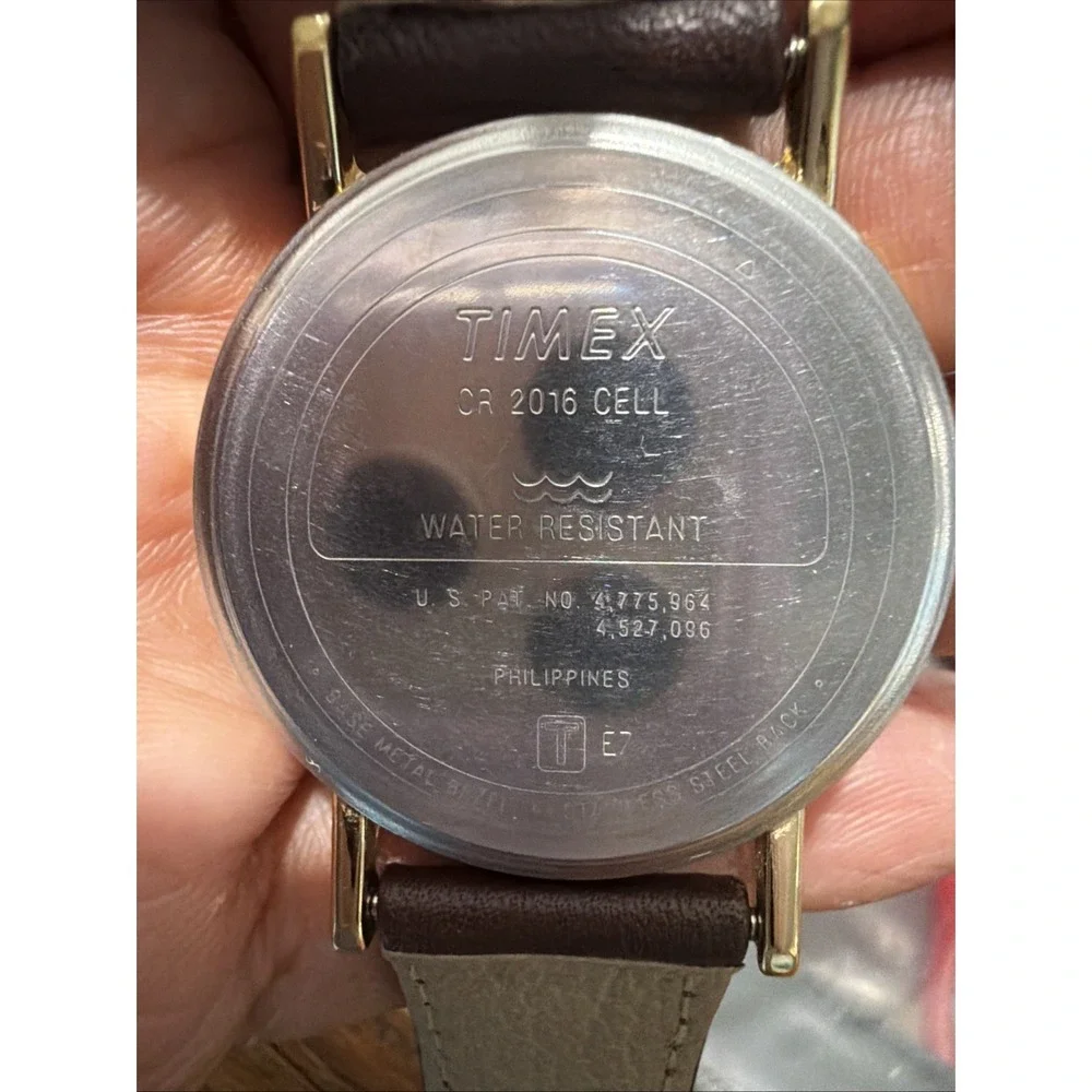 TIMEX indiglo wr 30m 2016 Brown Leather Strap Read
